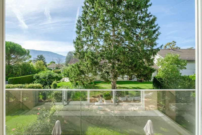 En exclusivité - villa jumelle lumineuse au calme (6)