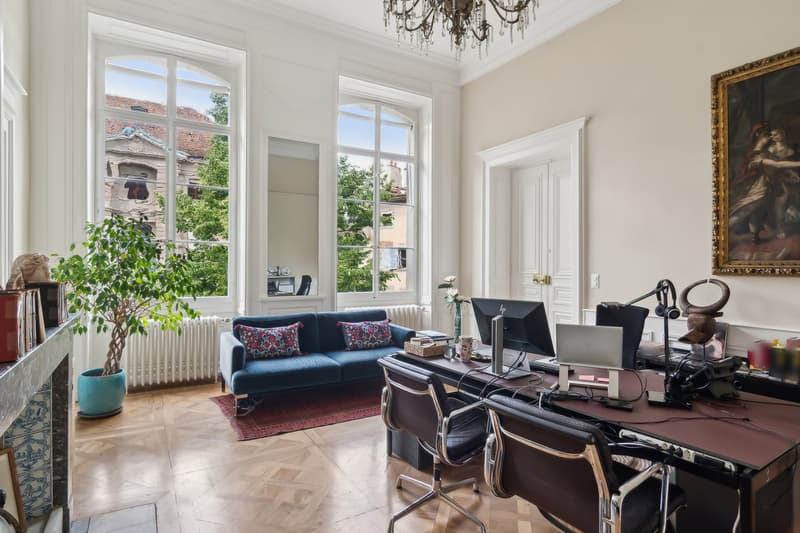Bureaux d'Exception – 370 m² de Charme en Vieille Ville (5)