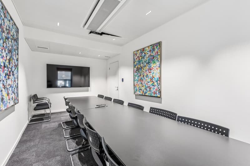 Bureaux aménagés de 465 m² – Rue du Mont-Blanc 7 (3)