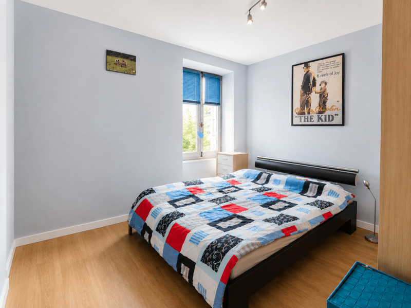 La Plaine - Appartement de caractère de 5 pièces avec balcon (6)