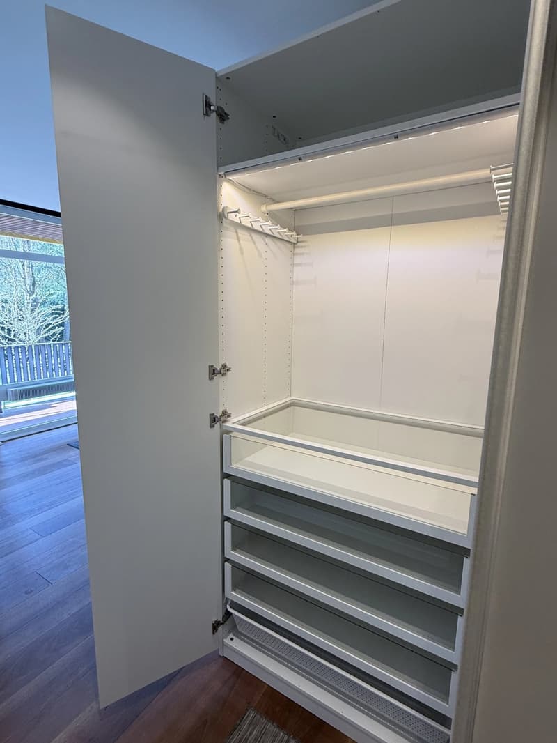 Magnifique appartement lumineux meublé récemment rénové de 58 m2 et 24 m2 de terrasse avec vue dégagée sur le parc (10)
