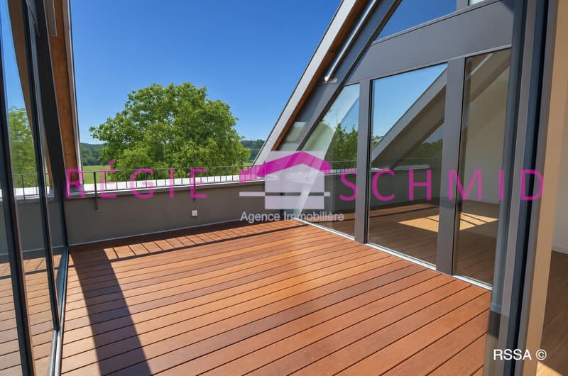 Appartement duplex en attique de 7,5 pièces à Eysins (6)
