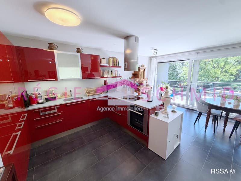 Appartement de 2,5 pièces et 85 m² PPE avec 2 balcons (2)