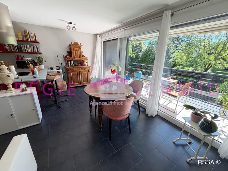 Appartement de 2,5 pièces et 85 m² PPE avec 2 balcons (3)