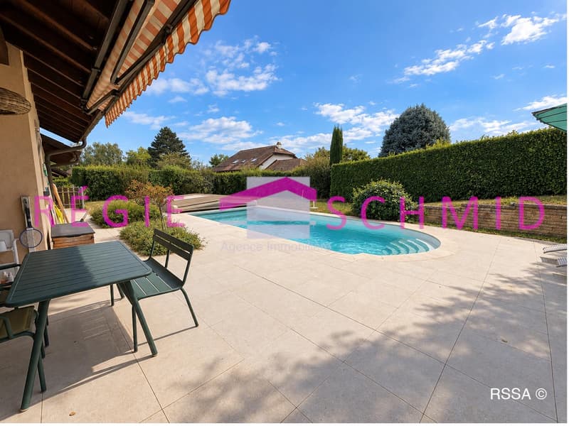 Villa individuelle de 8 pièces à Trélex au calme avec piscine (2)