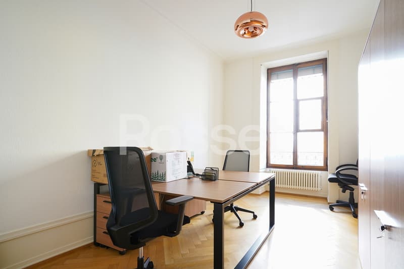 Bureaux d'env. 159 m² au 1er étage (4)