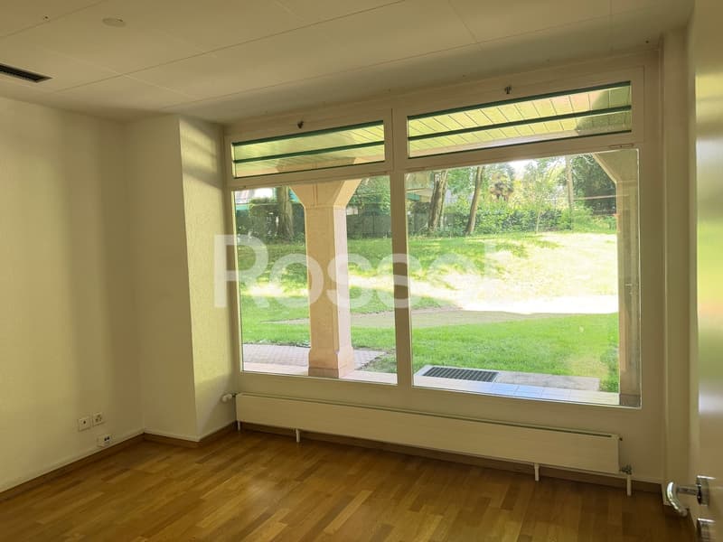 Arcade d'env. 81 m² au rez-de-chaussée (2)