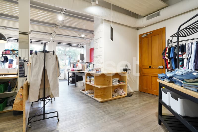Arcade d'env. 80m² avec dépôt d'env. 30m² au sous-sol (5)
