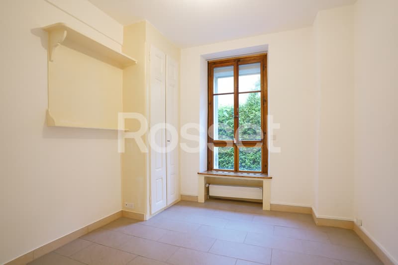 Bureaux d'env. 70m² au rez-de-chaussée (4)