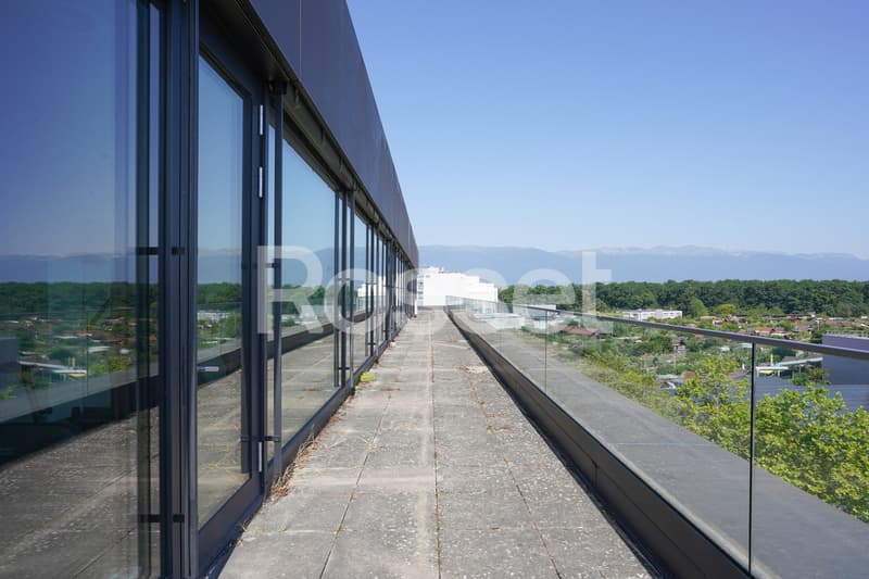 Bureaux d'env. 570 m² au 5ème étage (5)