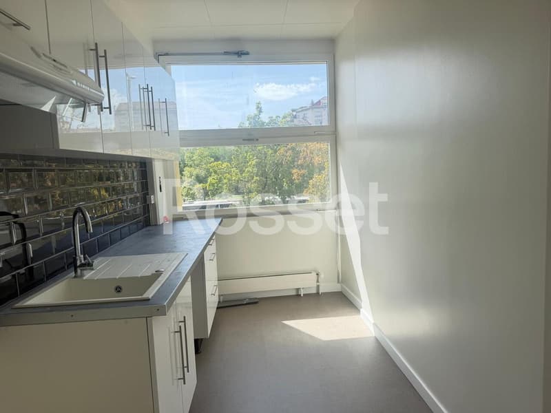 Bureaux d'env. 77 m² au 1er  étage (5)