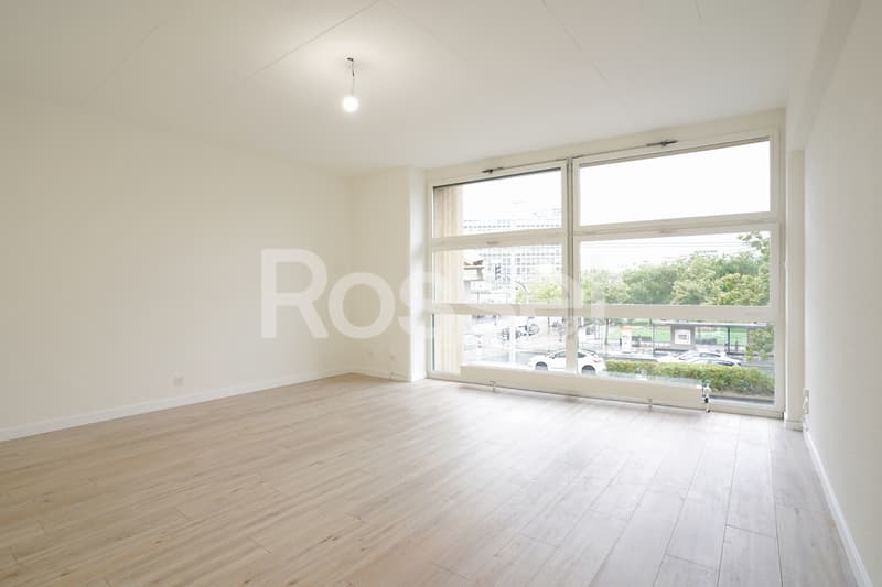Bureaux d'env. 77 m² au 1er étage (2)