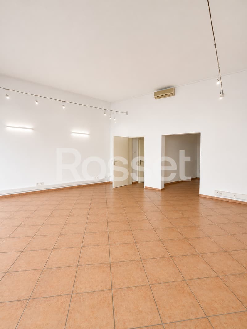 Arcade d'env. 155 m² au rez-de-chaussée (2)
