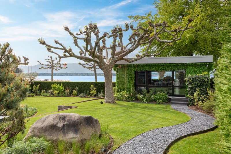 Magnifique villa contemporaine meublée pieds-dans-l'eau (13)