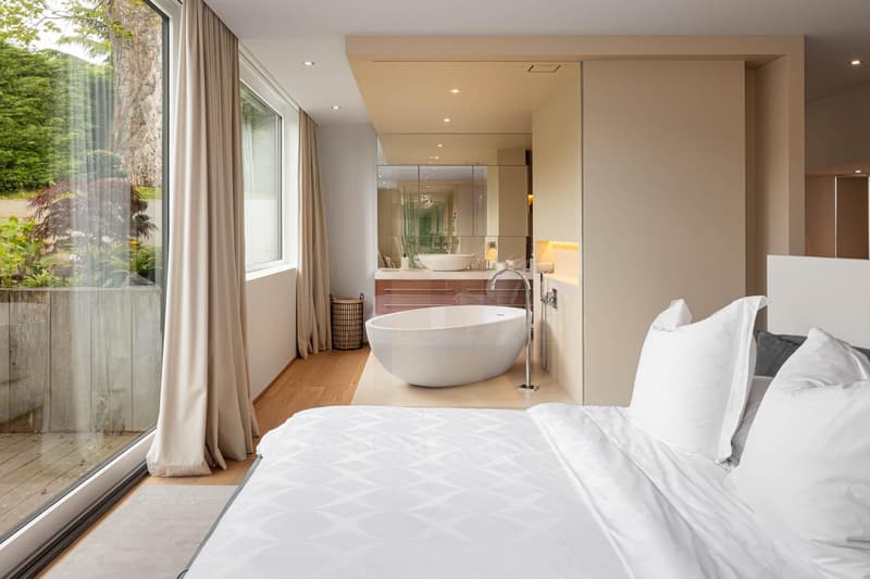 Magnifique villa contemporaine meublée pieds-dans-l'eau (5)