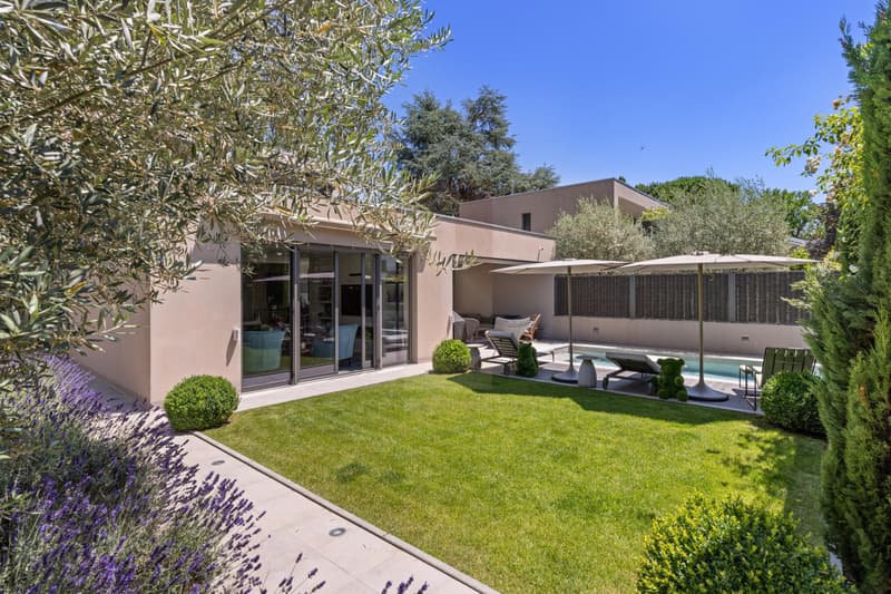 Exclusivité: Magnifique villa contemporaine, clé en mains (5)