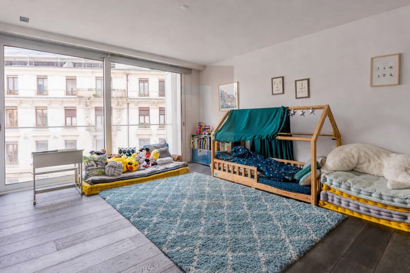 Élégant duplex contemporain avec double hauteur et services hôteliers (8)