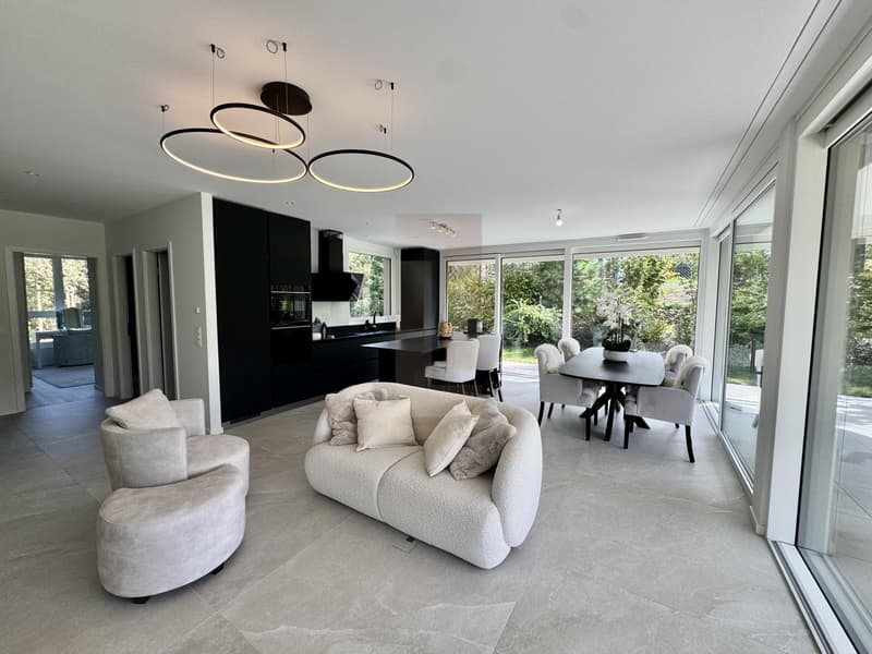 Superbe appartement meublé en rez de jardin (3)