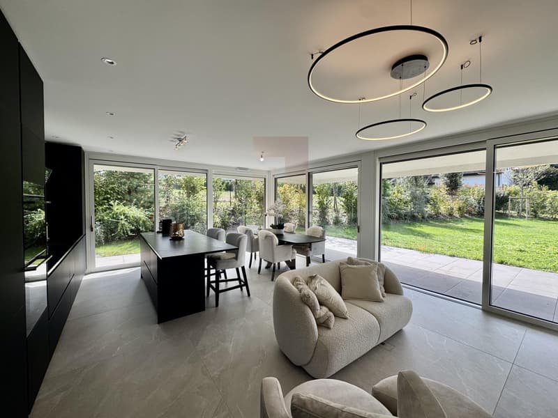 Superbe appartement meublé en rez de jardin (1)