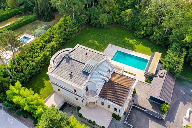 Exclusivité - Magnifique propriété à Vandoeuvres (2)