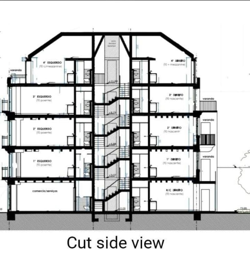 The image shows a cut side view of a multi-story building. It depicts the layout of the different floors, including 1st, 2nd, 3rd, and 4th esquero (rooms or apartments) as well as a commercial area.
