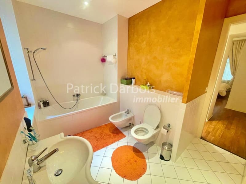 Appartement 5 pièces à Territet (37)