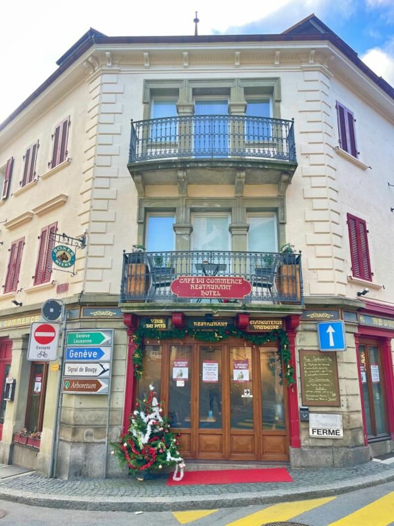 Local commercial + fonds de commerce (2)