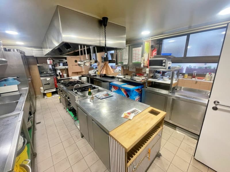 Local commercial + fonds de commerce (12)