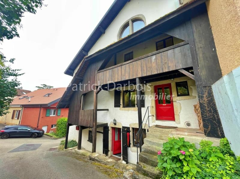 Casa di paese con 10 stanze a Montagny-près-Yverdon (2)