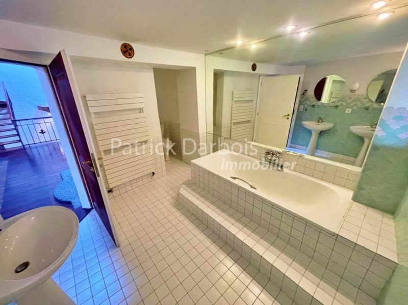 Casa di paese con 10 stanze a Montagny-près-Yverdon (27)