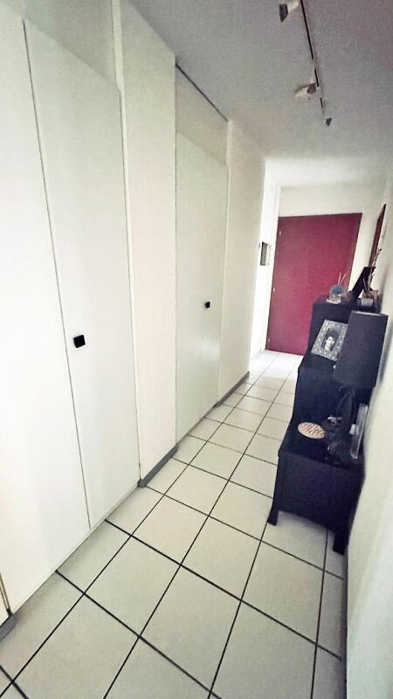 Spacieux appartement de 4,5 pièces au centre-ville de Neuchâtel (19)
