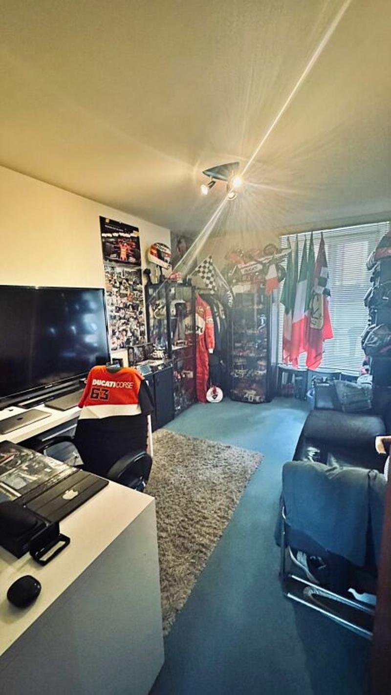 Spacieux appartement de 4,5 pièces au centre-ville de Neuchâtel (13)