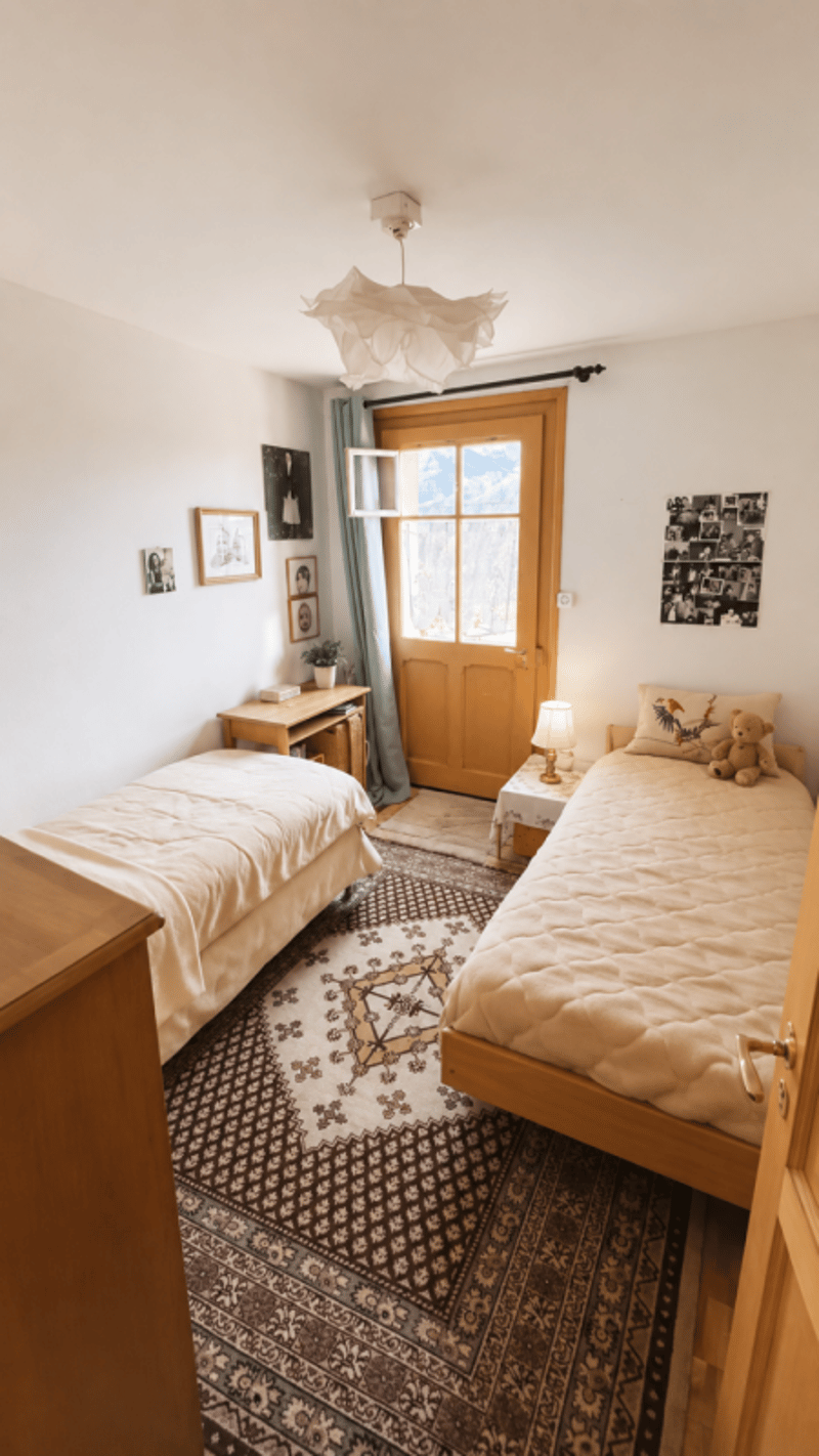 Immeuble avec fort potentiel - 3 appartements - Villars-sur-Ollon (27)