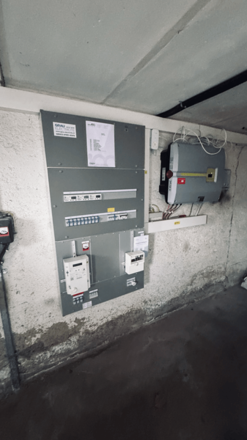 Immeuble avec fort potentiel - 3 appartements - Villars-sur-Ollon (37)