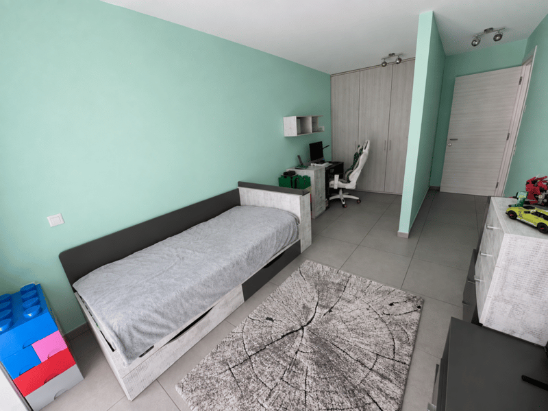 Attraktive 4,5-Zimmer-Gartenwohnung in Manno - grosszügiger Wohnkomfort mit privatem Garten (17)