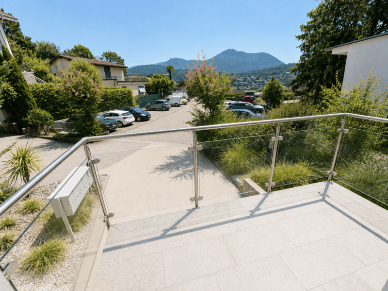 Attraktive 4,5-Zimmer-Gartenwohnung in Manno - grosszügiger Wohnkomfort mit privatem Garten (25)