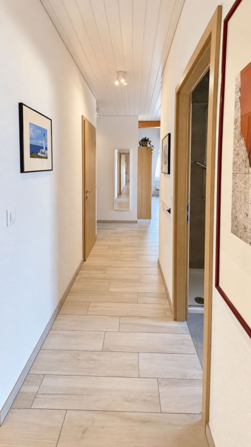 Magnifique et spacieux attique de 4,5 pièces au centre d'Orbe (16)