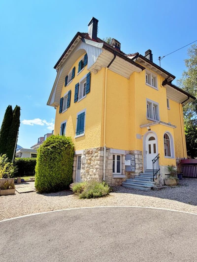 Immeuble_Ste.Croix (2)