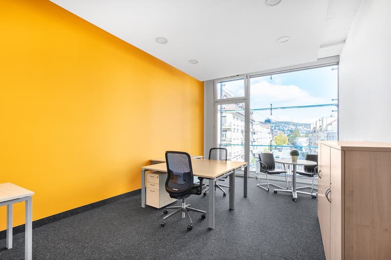 Privater Büroraum ganz auf Ihre individuellen Unternehmensbedürfnisse angepasst in Regus City West (1)