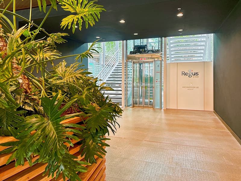 Accès illimité au coworking de Regus Meyrin, The Hive (8)