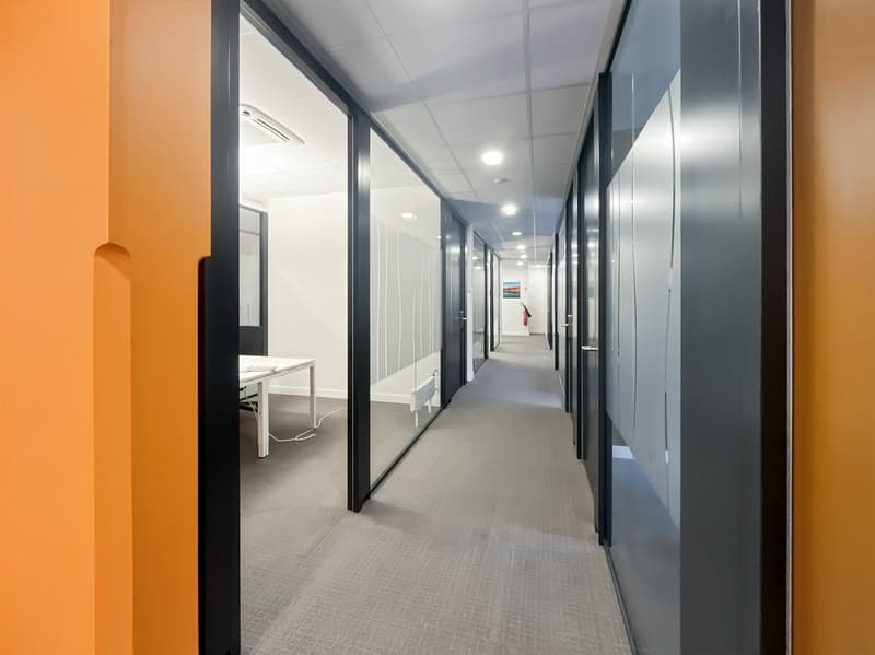 Ufficio dedicato per 4 persone a Regus Quartiere Maghetti (17)