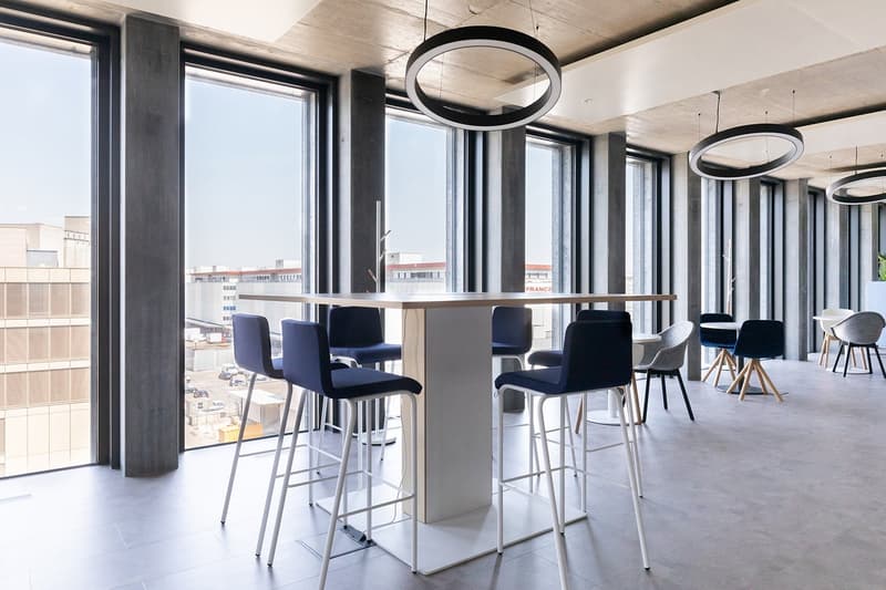 Espace de bureau ouvert pour 10 personnes à Regus Pont Rouge (5)