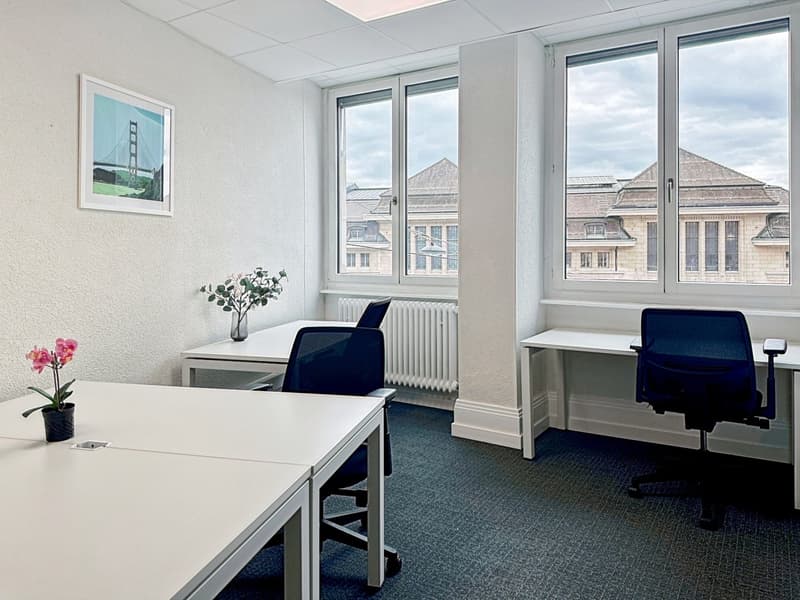 Trouvez un espace de bureau à Regus Main Station pour 5 personnes où tout est pris en charge (10)