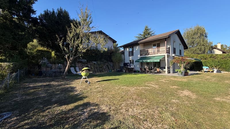 Villa individuelle de 174 m² dans un cadre paisible et verdoyant (1)