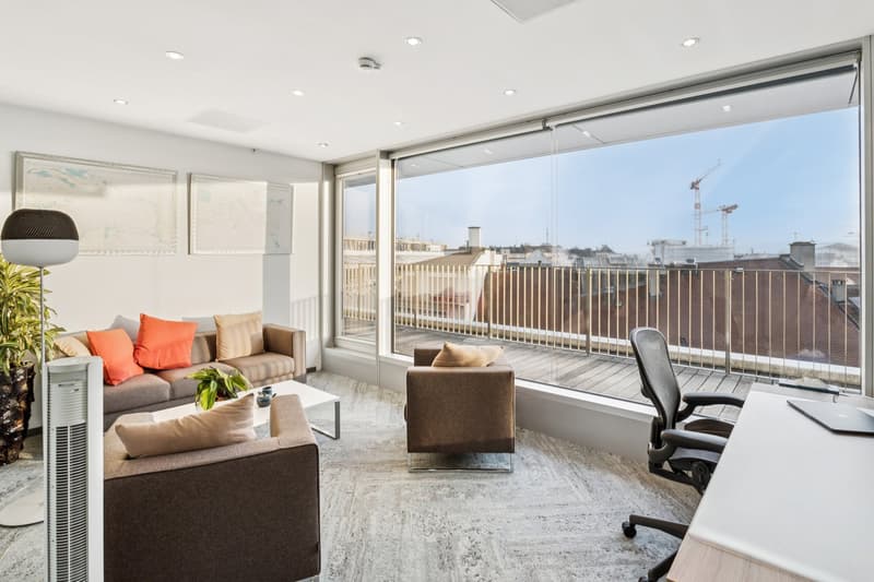 Bureaux de haut standing avec terrasse panoramique (3)