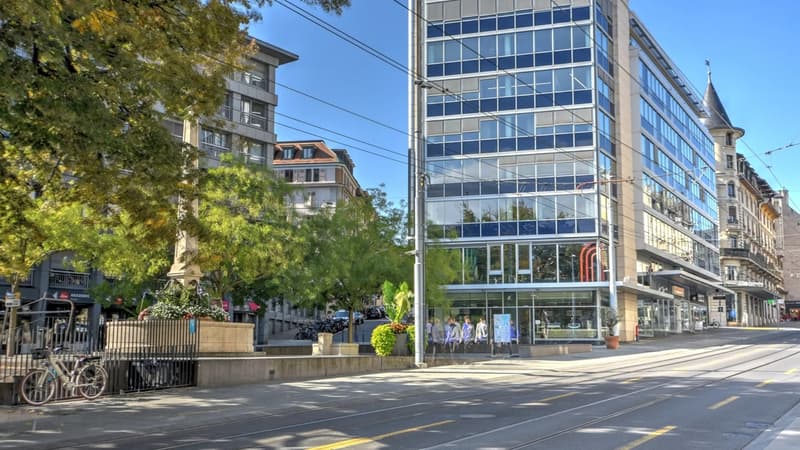 Bureaux de haut standing avec terrasse panoramique (8)