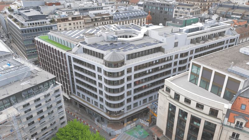 Dans un immeuble rénové, au cœur de la Rue du Rhône à Genève, surface de bureaux premium et attractives (2)