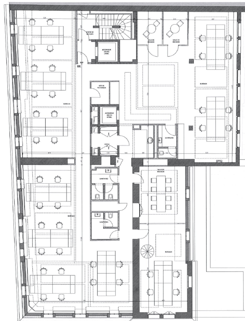 Exclusif, bâtiment indépendant et aménagé de haut standing à louer au centre ville de Genève (4)