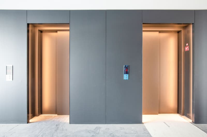 Bureaux plug and play et premium à louer dans le centre d’affaires  Pont Rouge (4)