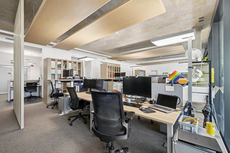Surfaces de bureaux à louer au Mont-sur-Lausanne (2)